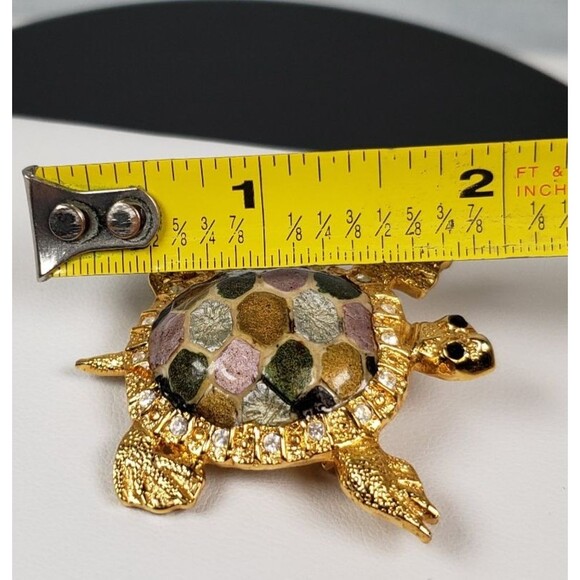 Vintage 1980 St. John Signed Gold Tone  And Rhinestone Elegant Turtle Brooch Pin - Picture 13 of 14